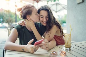10 Tipps für lesbische Online-Dating